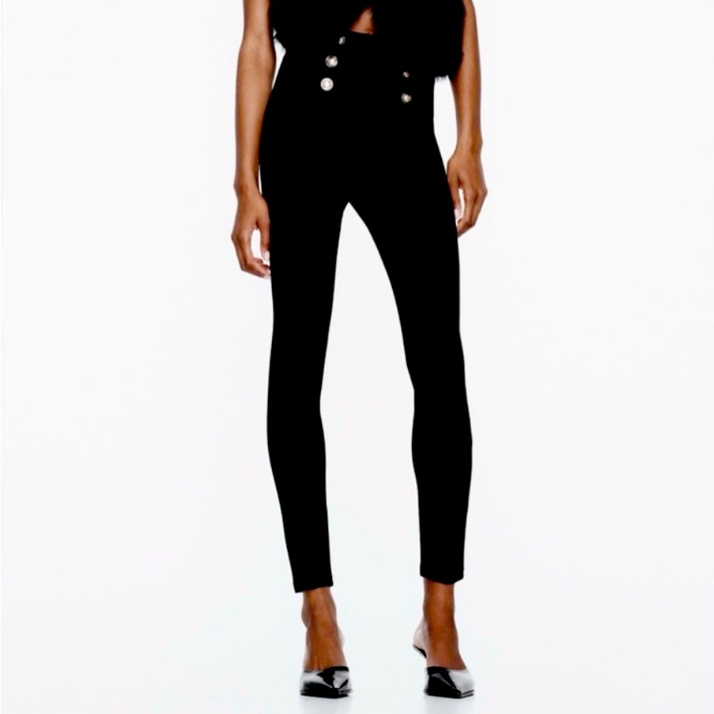 ZARA NWT HIGH RISE GOLD BUTTONED LEGGINGS ✨